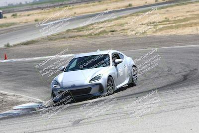 media/Sep-14-2024-Speed Ventures (Sat) [[a2bf28f496]]/Yellow Group/Session 3 (Offramp)/